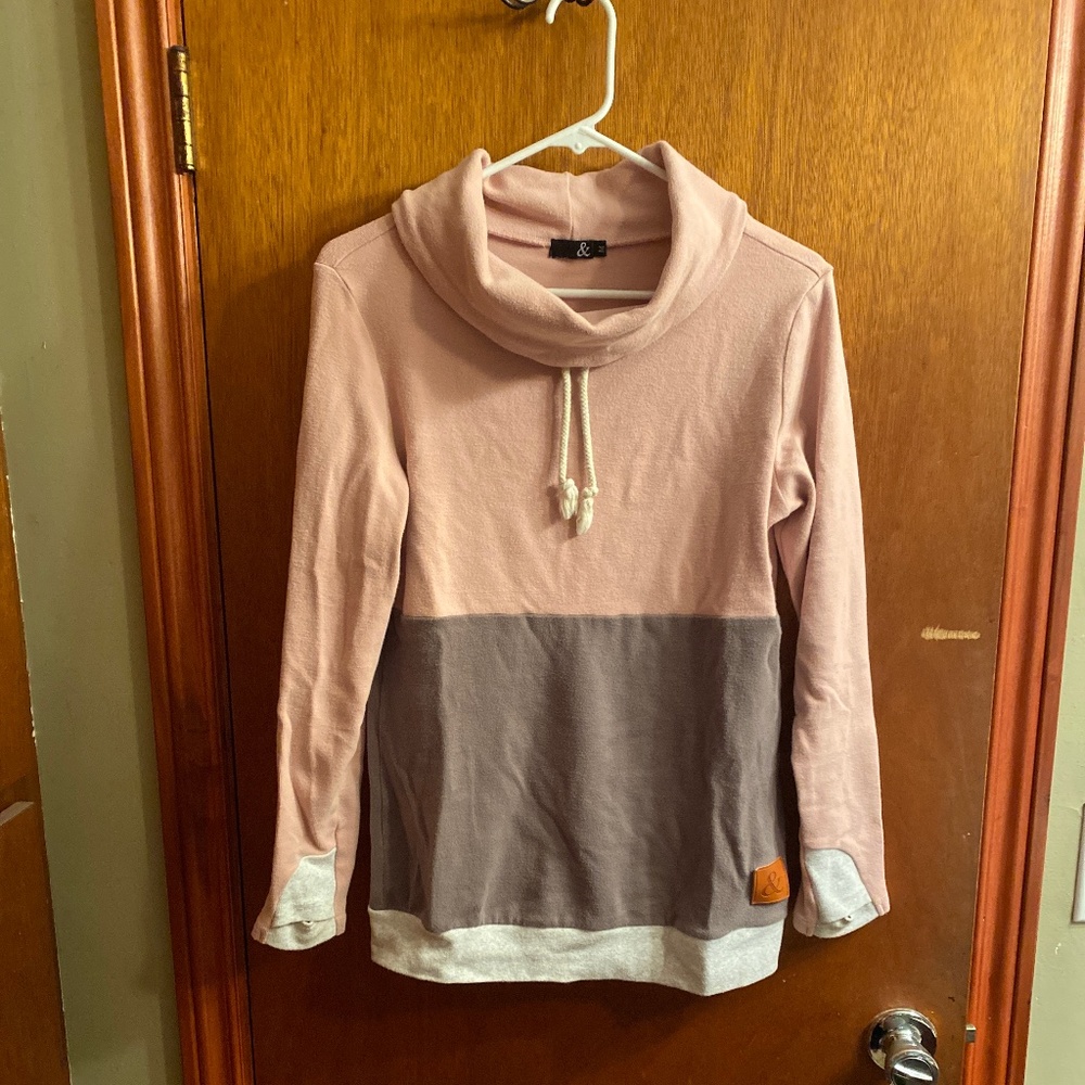 Ampersand Ave Cowlneck Sweatshirt - Size M